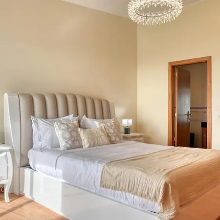 58, A In Madeira Holiday home *