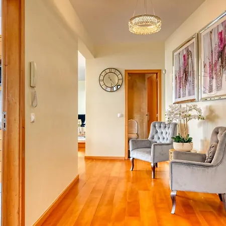 58, A In Madeira Holiday home *